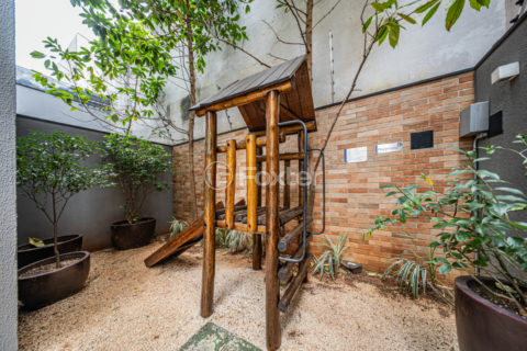 Image 30 - 1031425