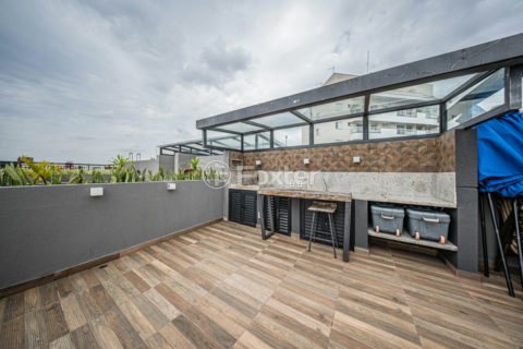 Image 20 - 1031425