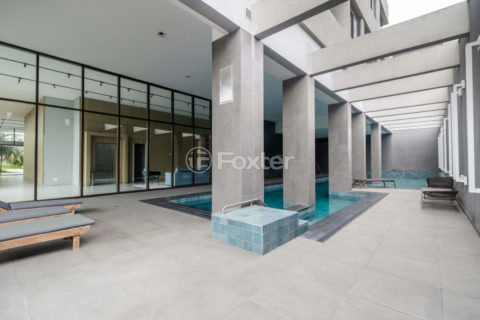 Image 42 - 1031428