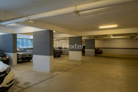 Image 68 - 1031443