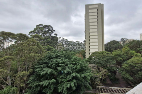 Image 25 - 1031444