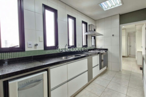 Image 40 - 1031444