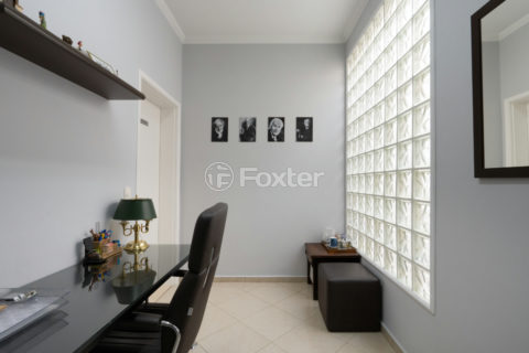 Image 37 - 1031445