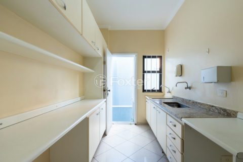 Image 39 - 1031445