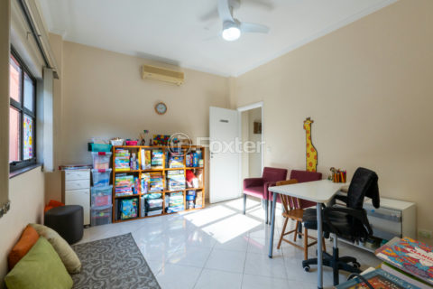 Image 7 - 1031445