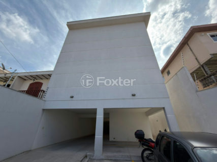 Image 11 - 1031446