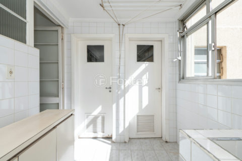 Image 32 - 1031451
