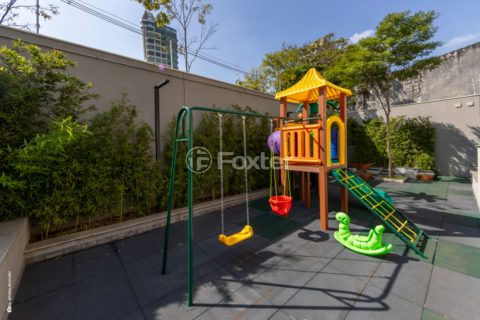 Image 32 - 1031452