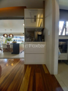 Image 7 - 1031458