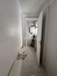 Image 20 - 1031466
