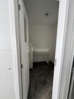 Image 14 - 1031466