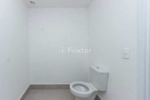 Image 8 - 1031481