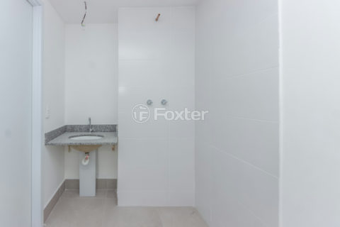 Image 7 - 1031481