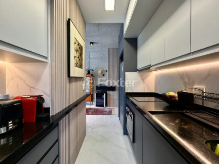 Image 32 - 1031482
