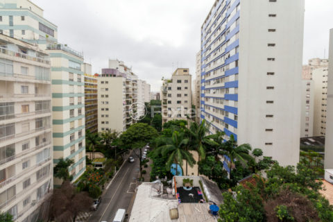 Image 10 - 1031495