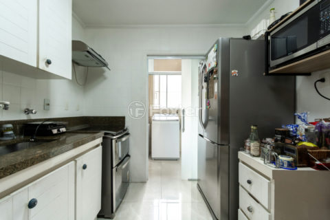 Image 37 - 1031499