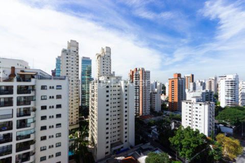 Image 16 - 1031510