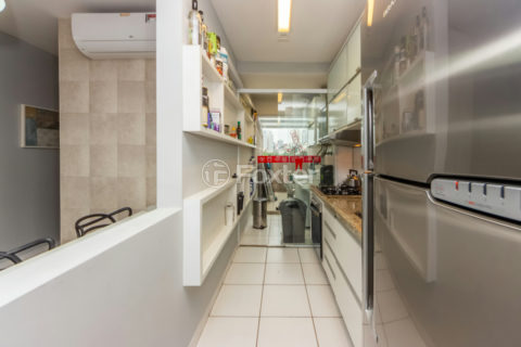 Image 10 - 1031515