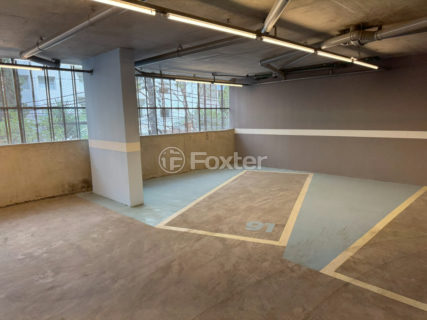 Image 34 - 1031517