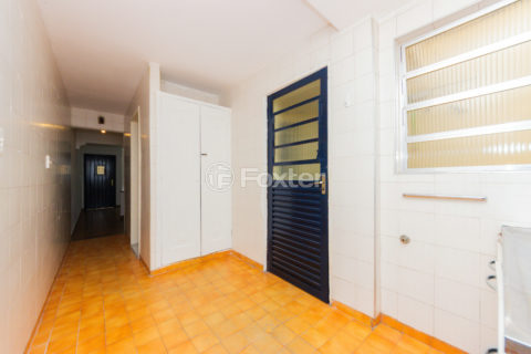 Image 7 - 1031520