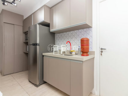 Image 17 - 1031546