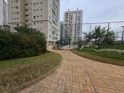 Image 33 - 1031549