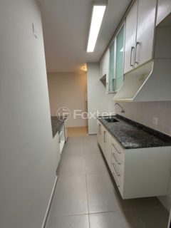 Image 8 - 1031565