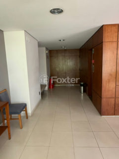 Image 43 - 1031565