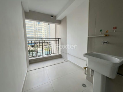 Image 35 - 1031579