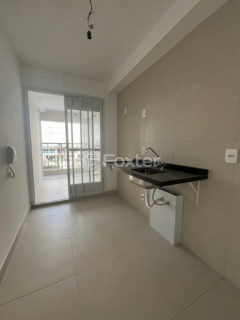 Image 37 - 1031579