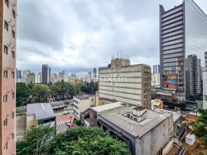 Image 4 - 1031580