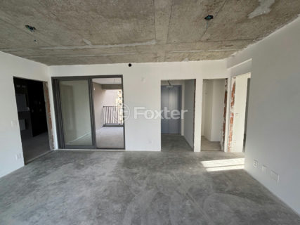 Image 21 - 1031583