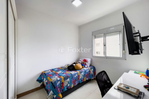 Image 35 - 1031584