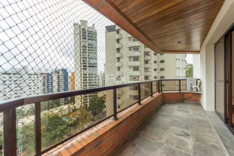 Image 11 - 1031592