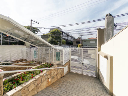 Image 35 - 1031594
