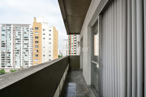 Image 7 - 1031616