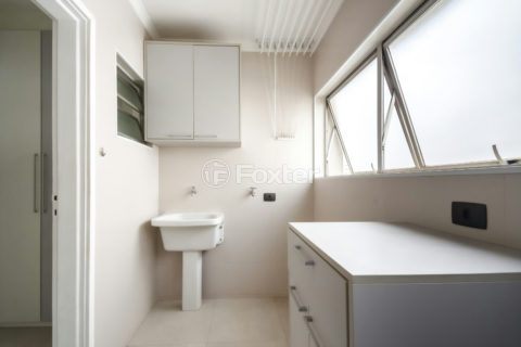 Image 32 - 1031616