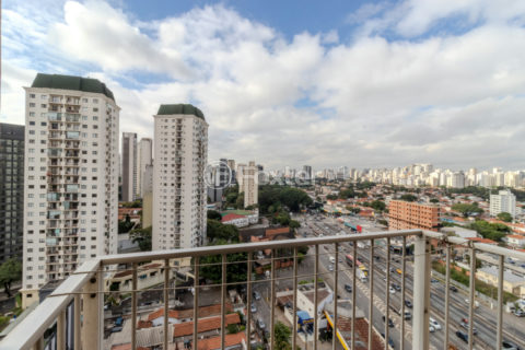 Image 6 - 1031617