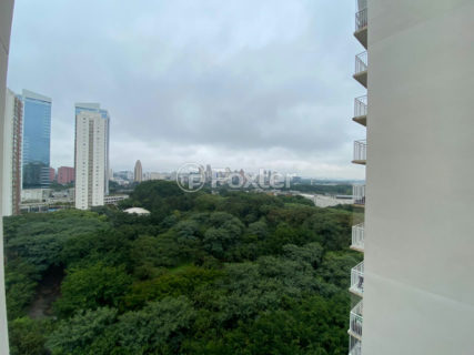 Image 27 - 1031621