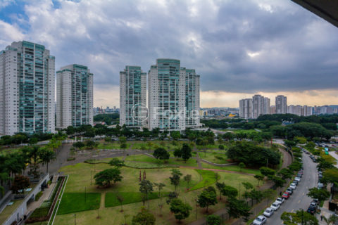 Image 4 - 1031623