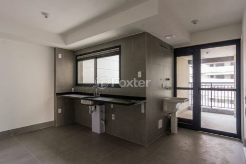 Image 9 - 1031623