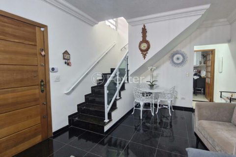 Image 7 - 1031625