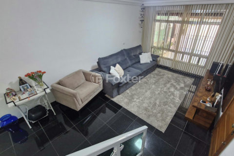 Image 9 - 1031625
