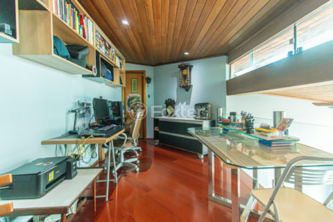 Image 25 - 1031635