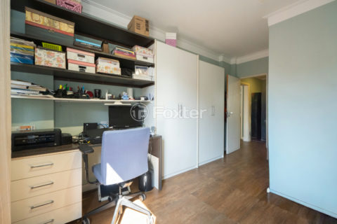 Image 32 - 1031649