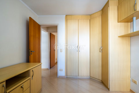 Image 32 - 1031651
