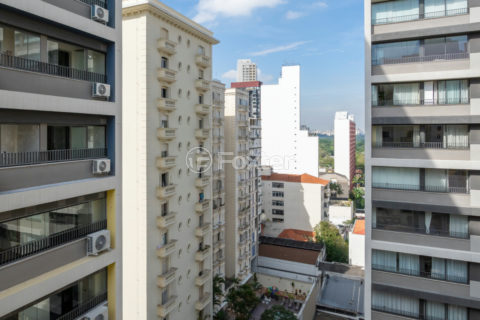 Image 50 - 1031651