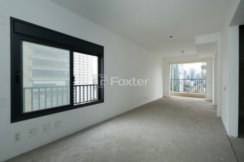 Image 33 - 1031659
