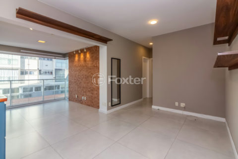 Image 3 - 1031664