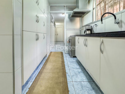 Image 31 - 1031665